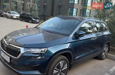 Внедорожник / Кроссовер Skoda Karoq 2023 в Киеве