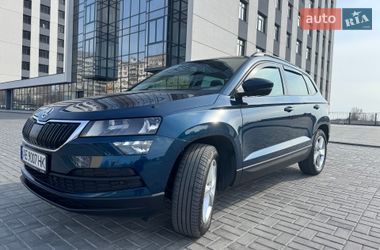 Внедорожник / Кроссовер Skoda Karoq 2020 в Днепре