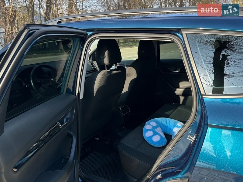 Внедорожник / Кроссовер Skoda Karoq 2020 в Львове