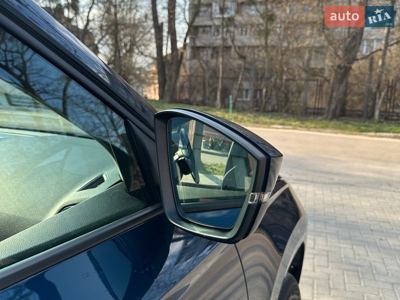 Внедорожник / Кроссовер Skoda Karoq 2020 в Львове