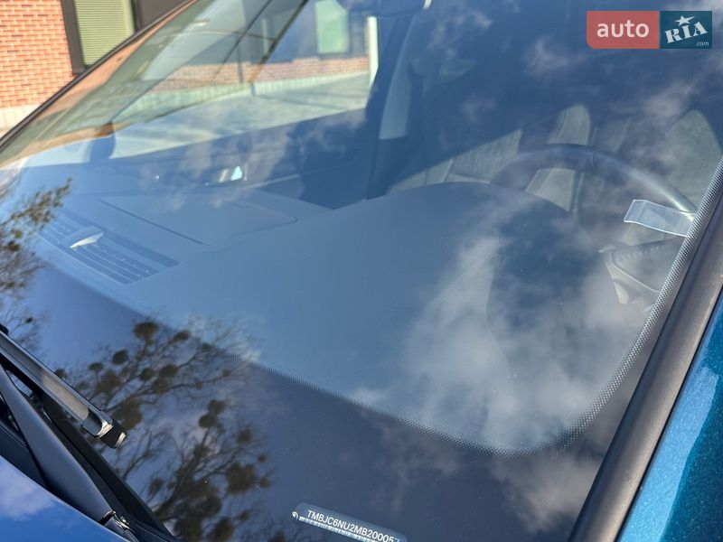 Внедорожник / Кроссовер Skoda Karoq 2020 в Львове