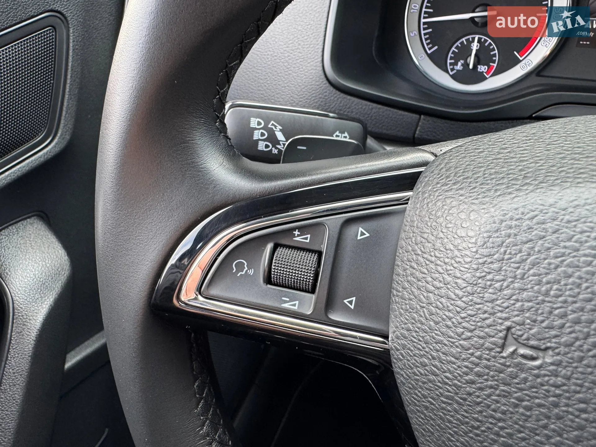 2019 Skoda Karoq - мініатюра 28