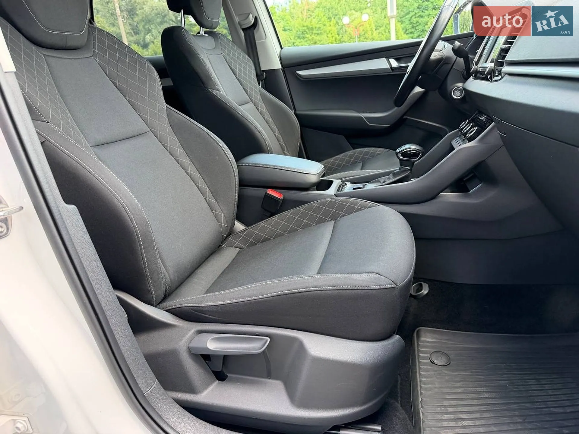 2020 Skoda Karoq - мініатюра 36