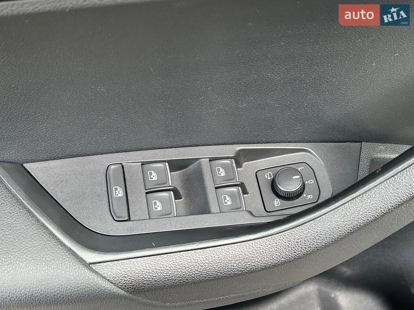 2019 Skoda Karoq - мініатюра 31