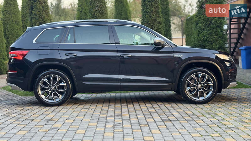 Позашляховик / Кросовер Skoda Kodiaq Scout 2018 в Сваляві