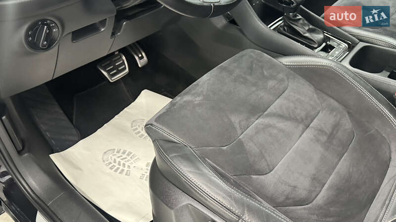 Позашляховик / Кросовер Skoda Kodiaq Scout 2018 в Сваляві