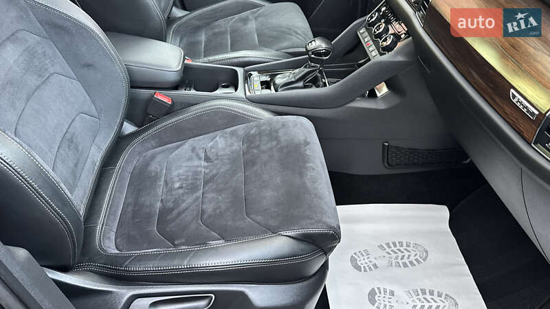 Позашляховик / Кросовер Skoda Kodiaq Scout 2018 в Сваляві