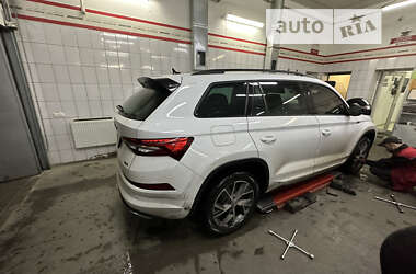 Позашляховик / Кросовер Skoda Kodiaq 2023 в 