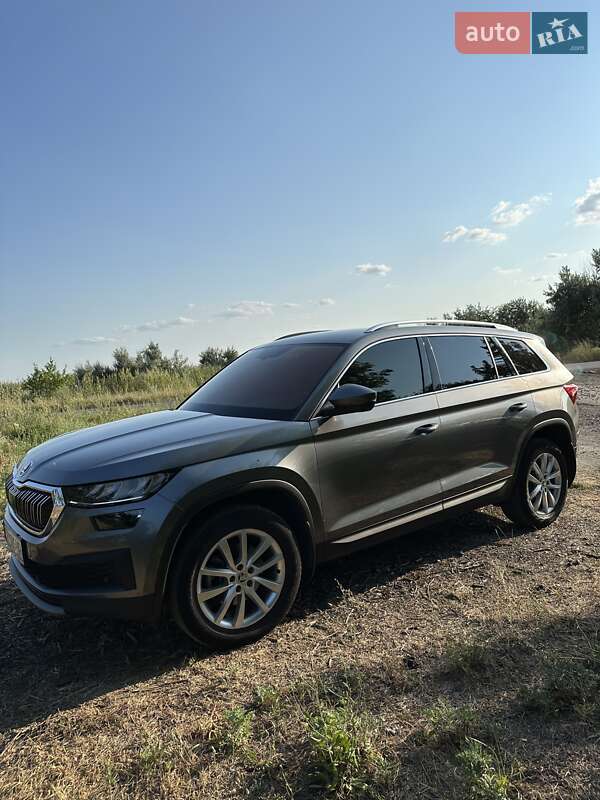 Внедорожник / Кроссовер Skoda Kodiaq 2022 в Днепре