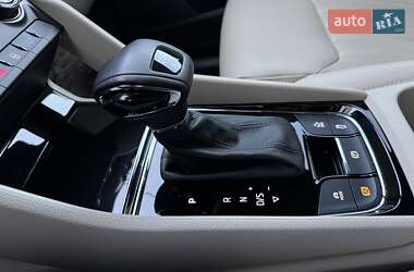 Внедорожник / Кроссовер Skoda Kodiaq 2020 в 