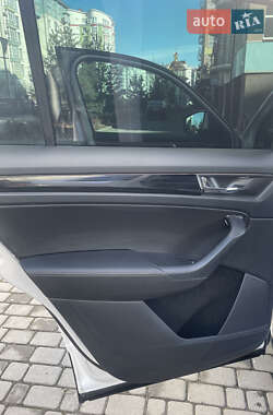 Внедорожник / Кроссовер Skoda Kodiaq 2019 в 
