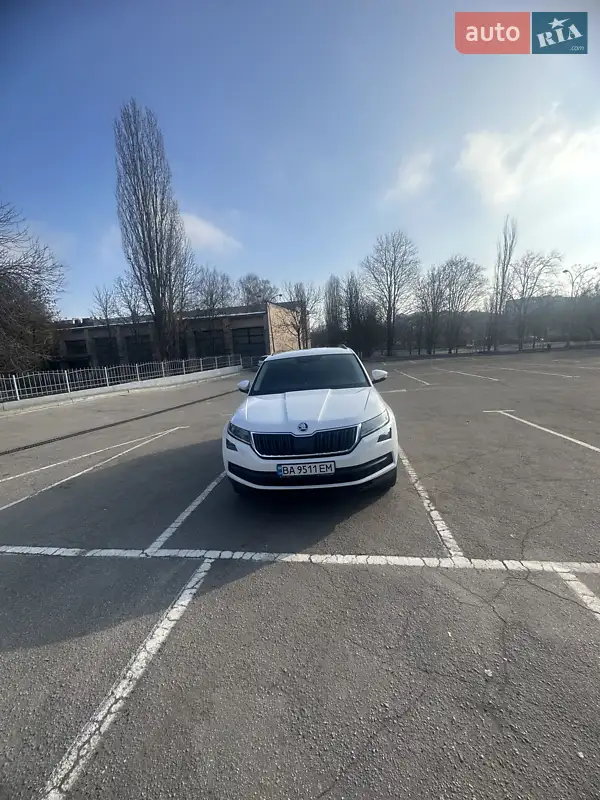 Внедорожник / Кроссовер Skoda Kodiaq 2021 в 