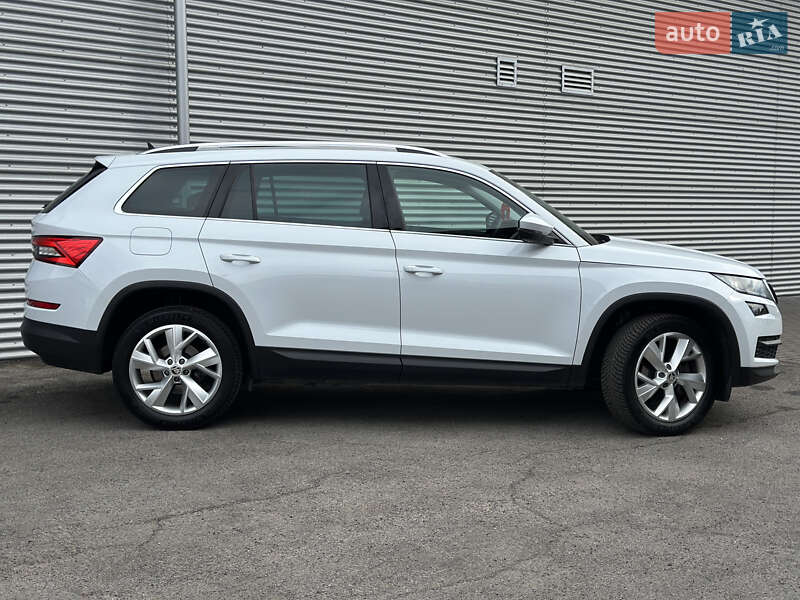 Внедорожник / Кроссовер Skoda Kodiaq 2021 в Ровно