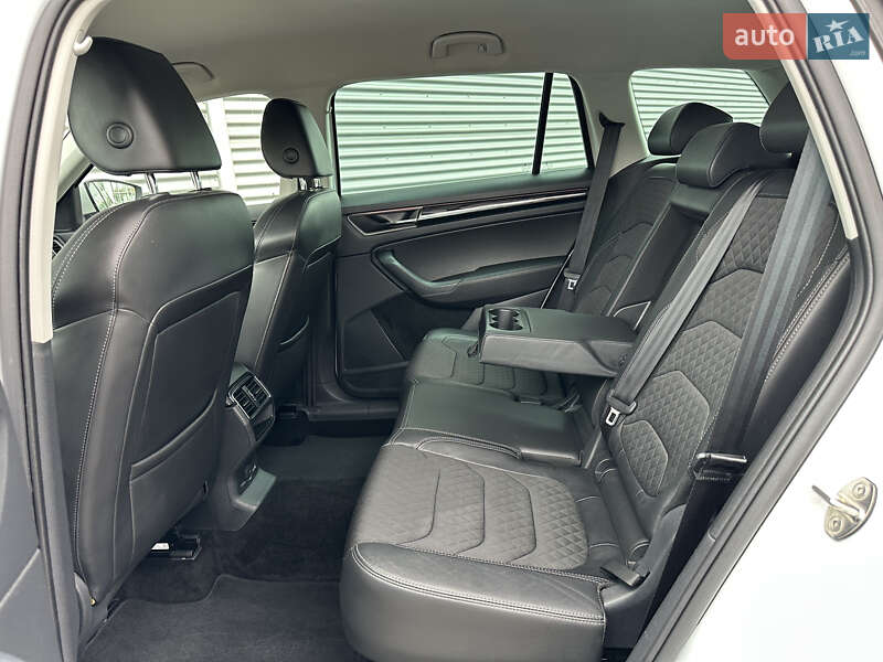 Внедорожник / Кроссовер Skoda Kodiaq 2021 в Ровно