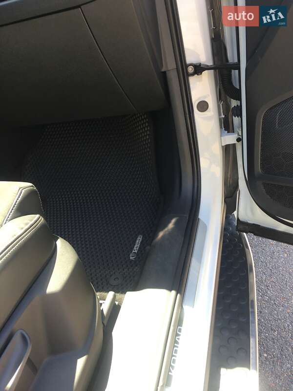 Позашляховик / Кросовер Skoda Kodiaq 2021 в Харкові