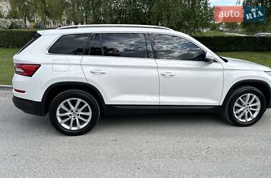 Позашляховик / Кросовер Skoda Kodiaq 2019 в 