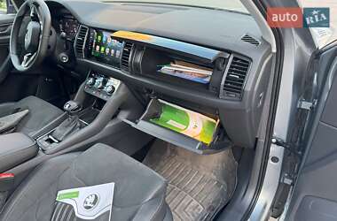 Внедорожник / Кроссовер Skoda Kodiaq 2021 в 
