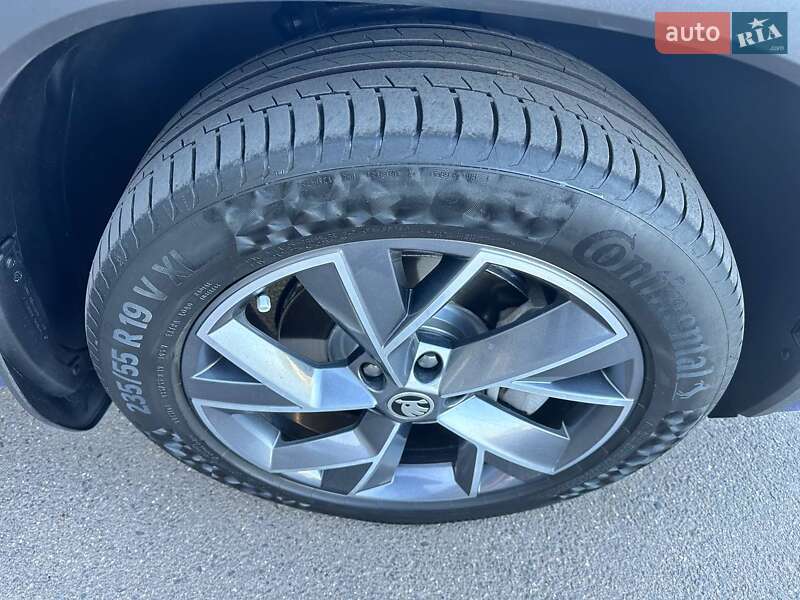 Позашляховик / Кросовер Skoda Kodiaq 2021 в Кривому Розі