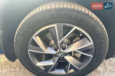 Позашляховик / Кросовер Skoda Kodiaq 2021 в 