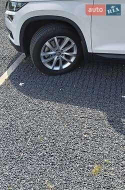 Внедорожник / Кроссовер Skoda Kodiaq 2021 в 