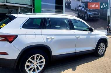 Внедорожник / Кроссовер Skoda Kodiaq 2021 в 