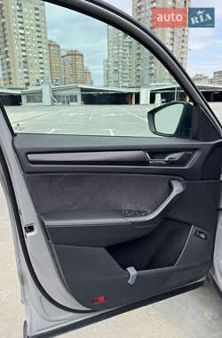 Позашляховик / Кросовер Skoda Kodiaq 2020 в 