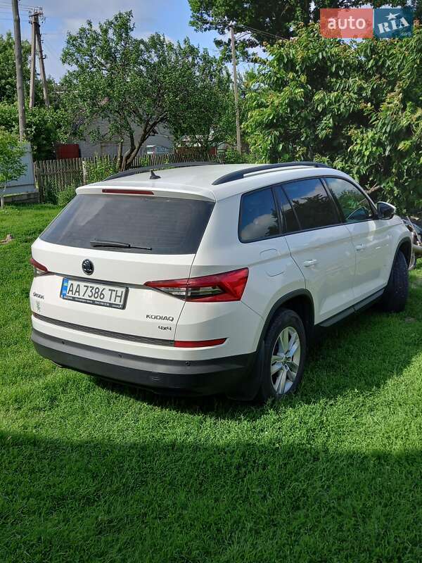 Внедорожник / Кроссовер Skoda Kodiaq 2018 в Першотравенске