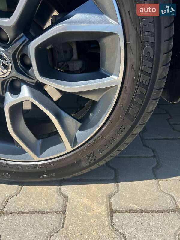 Позашляховик / Кросовер Skoda Kodiaq 2018 в Чернівцях