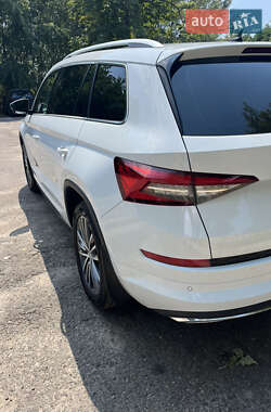 Внедорожник / Кроссовер Skoda Kodiaq 2019 в 