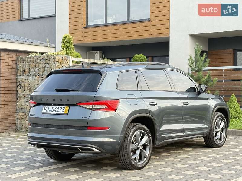 Позашляховик / Кросовер Skoda Kodiaq 2021 в Стрию