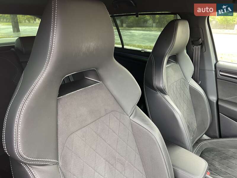 Внедорожник / Кроссовер Skoda Kodiaq 2021 в Киеве