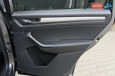 Внедорожник / Кроссовер Skoda Kodiaq 2023 в 