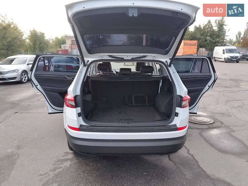 Позашляховик / Кросовер Skoda Kodiaq 2018 в Києві фото 16 Позашляховик / Кросовер Skoda Kodiaq 2018 в Києві