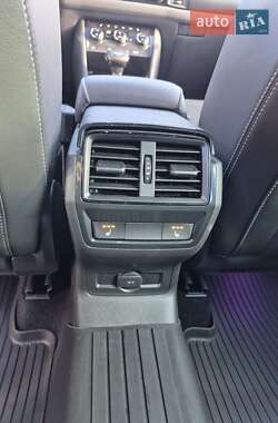 Внедорожник / Кроссовер Skoda Kodiaq 2024 в 