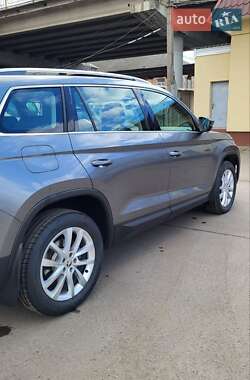 Позашляховик / Кросовер Skoda Kodiaq 2022 в 