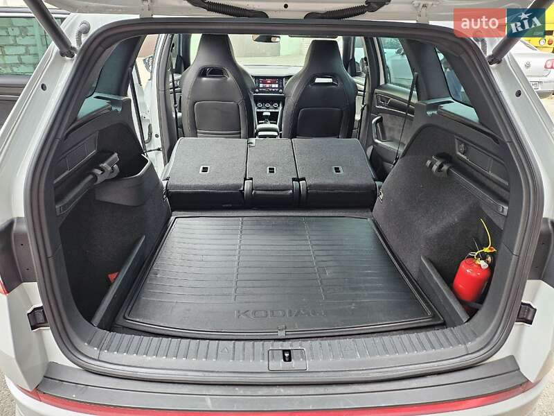 Внедорожник / Кроссовер Skoda Kodiaq 2021 в Киеве