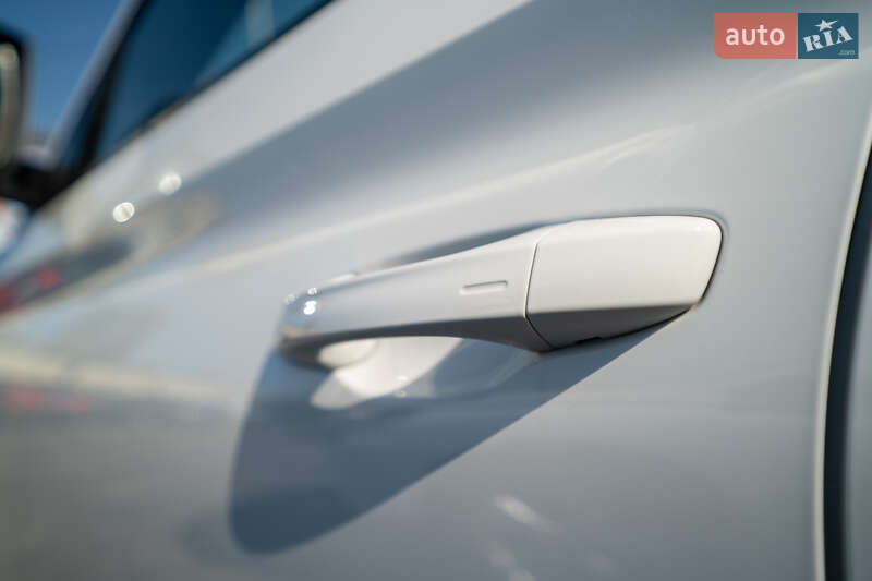 Внедорожник / Кроссовер Skoda Kodiaq 2024 в Киеве