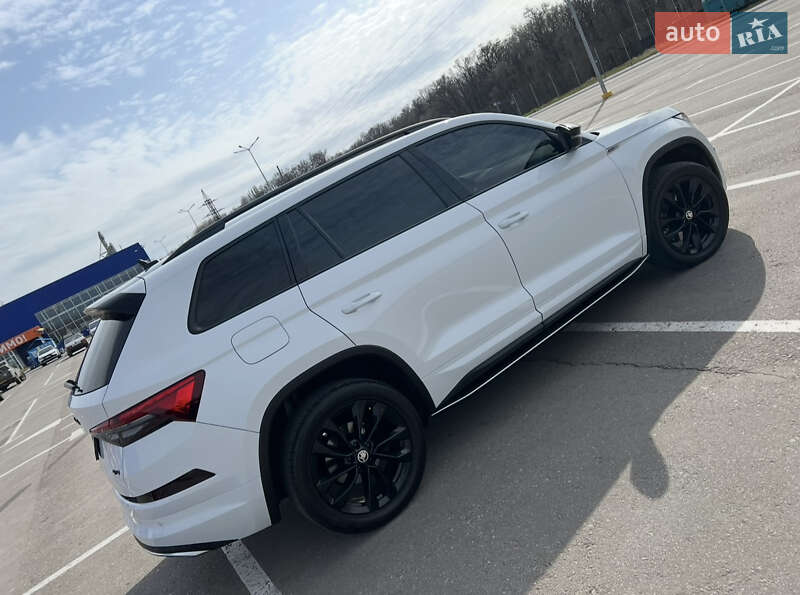 Позашляховик / Кросовер Skoda Kodiaq 2022 в Запоріжжі фото 18 Позашляховик / Кросовер Skoda Kodiaq 2022 в Запоріжжі