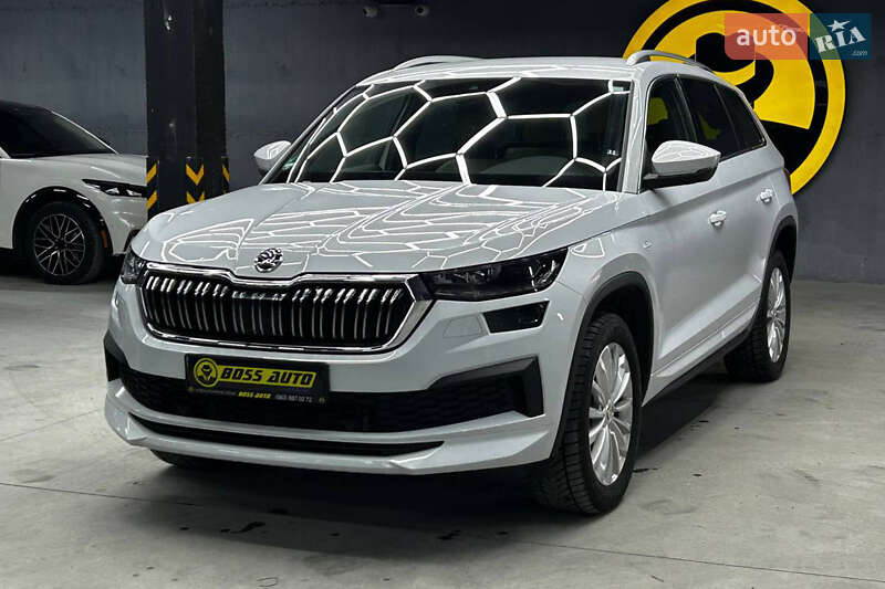 Позашляховик / Кросовер Skoda Kodiaq 2021 в Чернівцях