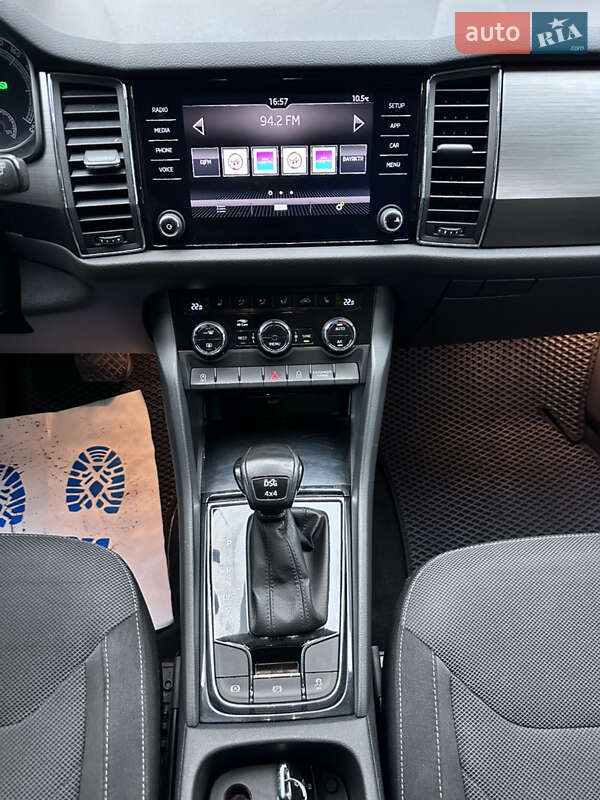 Позашляховик / Кросовер Skoda Kodiaq 2019 в Києві фото 24 Позашляховик / Кросовер Skoda Kodiaq 2019 в Києві