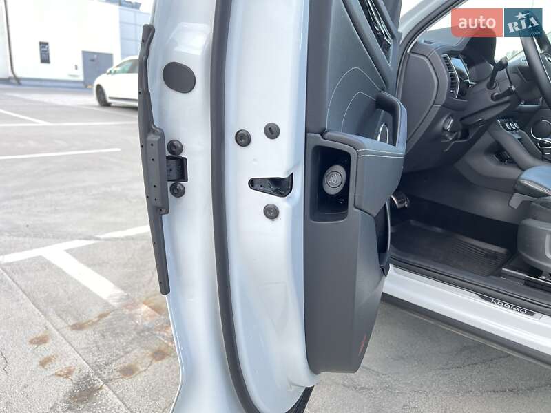 Внедорожник / Кроссовер Skoda Kodiaq 2021 в Киеве фото 14 Внедорожник / Кроссовер Skoda Kodiaq 2021 в Киеве