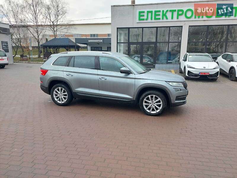 Позашляховик / Кросовер Skoda Kodiaq 2020 в Івано-Франківську