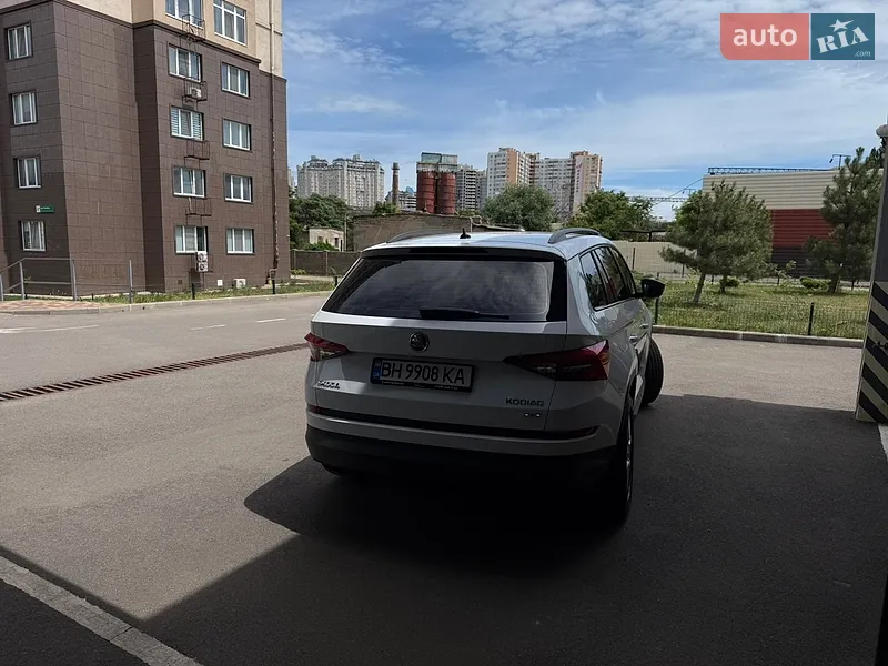 Skoda Kodiaq 2017 VIN TMBLJ6NS8HB400069 фото оголошення 10 з 131