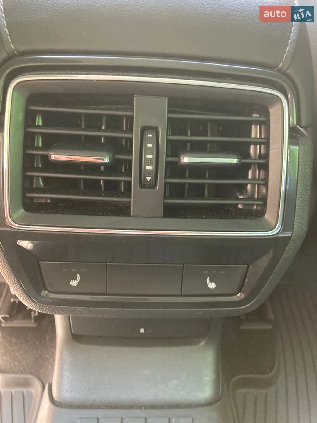 Skoda Kodiaq 2023 VIN TMBLN7NS5RB400543 фото оголошення 4 з 17