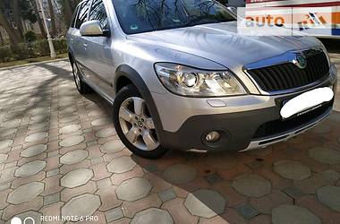 Универсал Skoda Octavia Scout 2013 в 