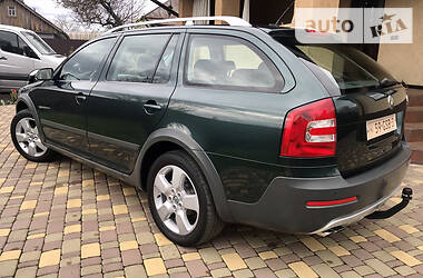 Универсал Skoda Octavia Scout 2008 в Киеве