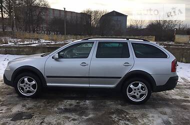 Універсал Skoda Octavia Scout 2008 в Здолбуніві