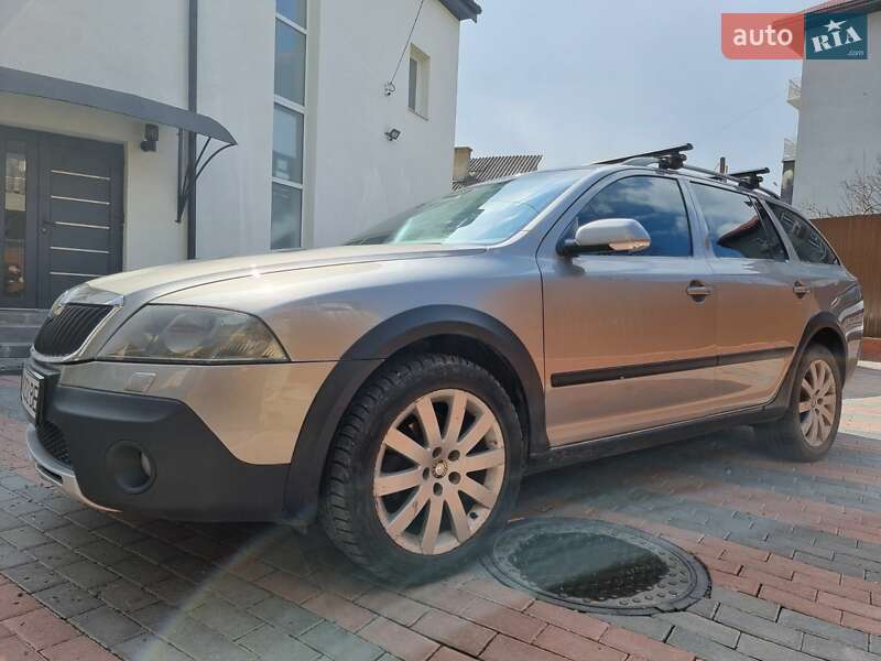 Универсал Skoda Octavia Scout 2007 в Хусте