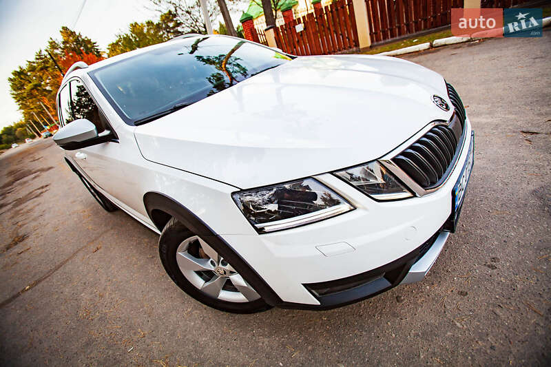 Универсал Skoda Octavia Scout 2017 в Львове