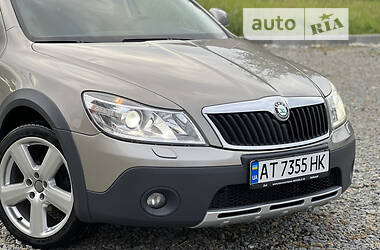 Универсал Skoda Octavia Scout 2010 в 